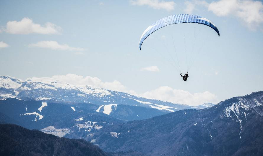 Paragliding in Nepal