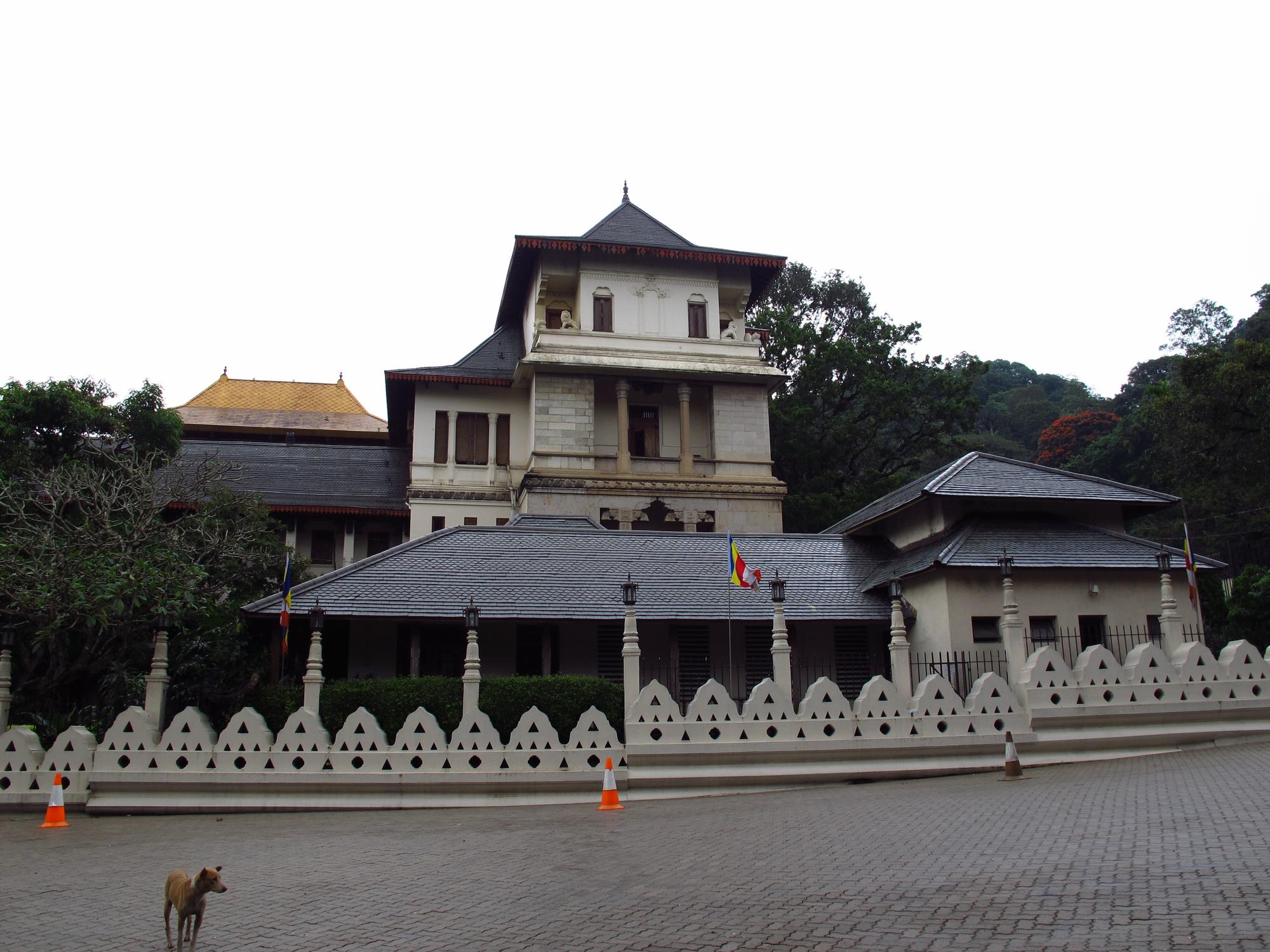 Temple of the Sacred Tooth Relic (Kandy)
